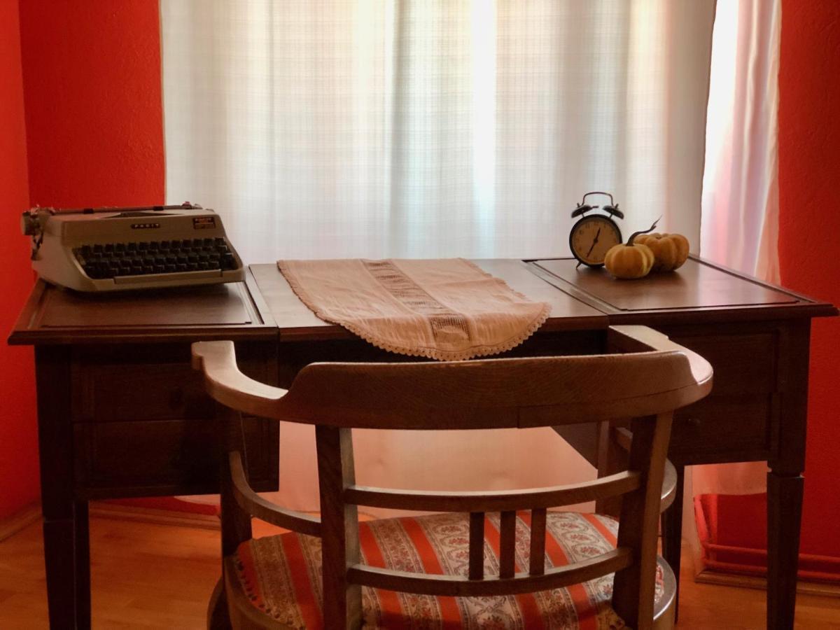 Voeroes Guest House Tirgu Secuiesc Luaran gambar