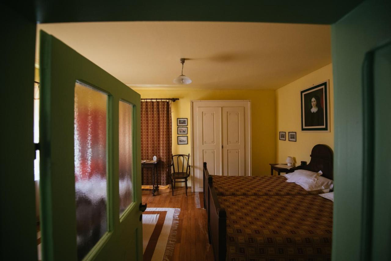 Voeroes Guest House Tirgu Secuiesc Luaran gambar