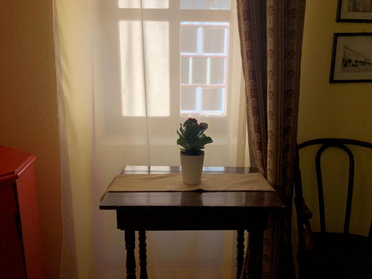 Voeroes Guest House Tirgu Secuiesc Luaran gambar
