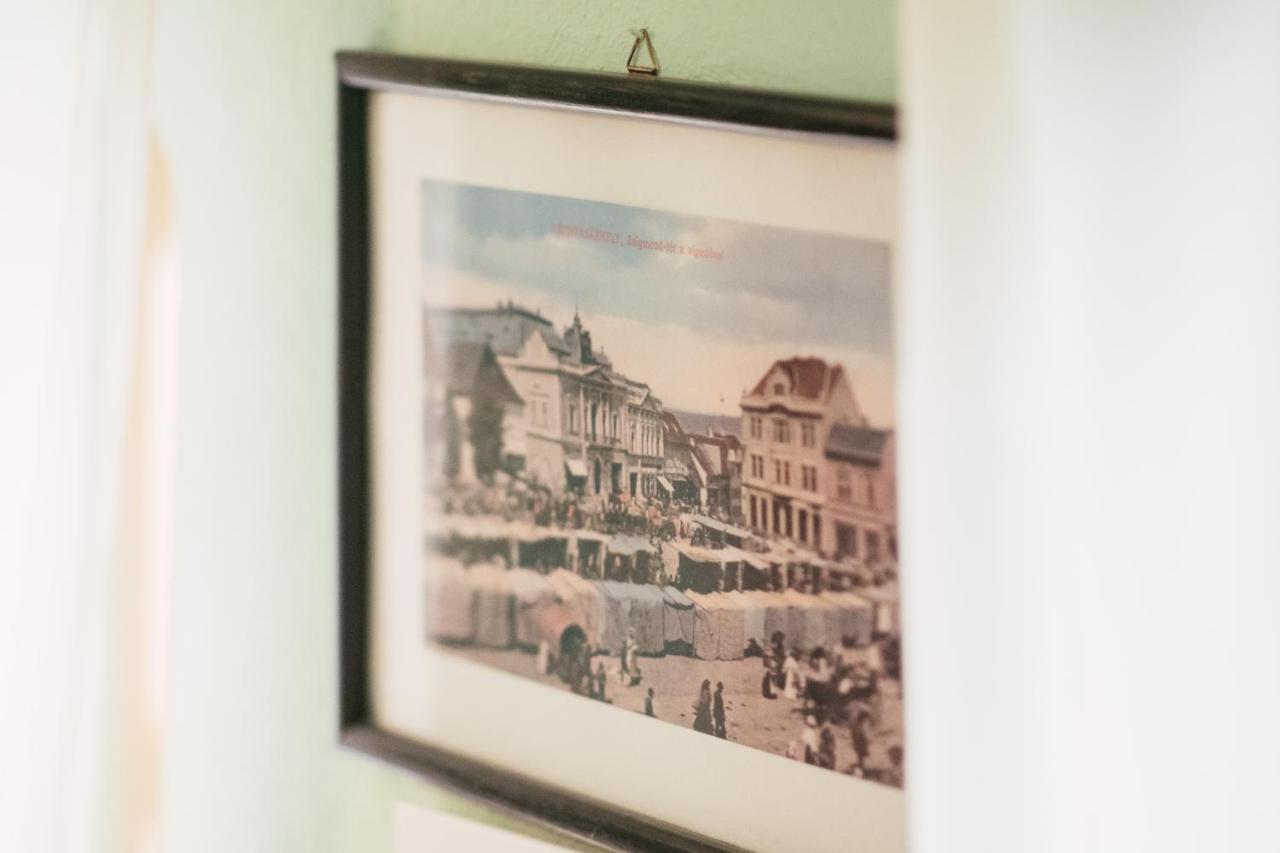Voeroes Guest House Tirgu Secuiesc Luaran gambar