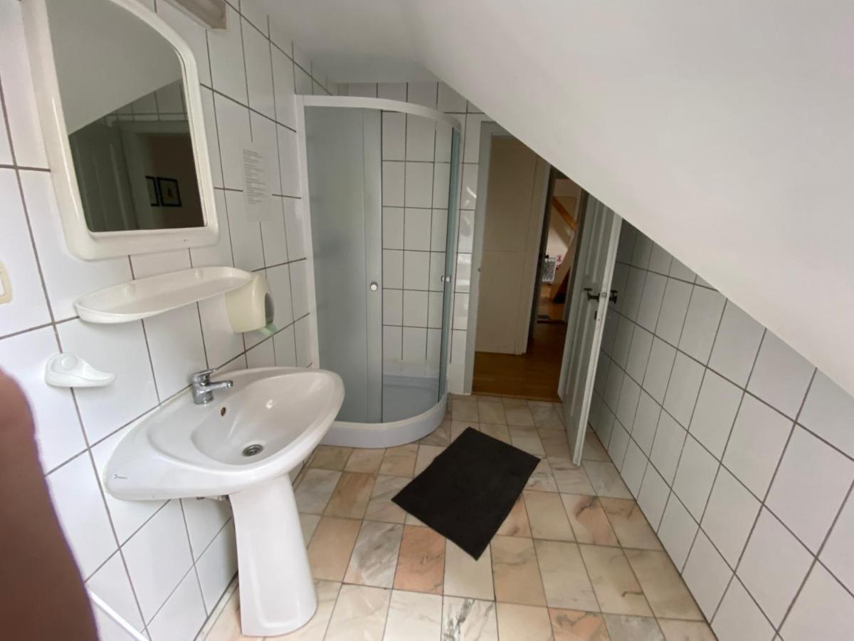 Voeroes Guest House Tirgu Secuiesc Luaran gambar